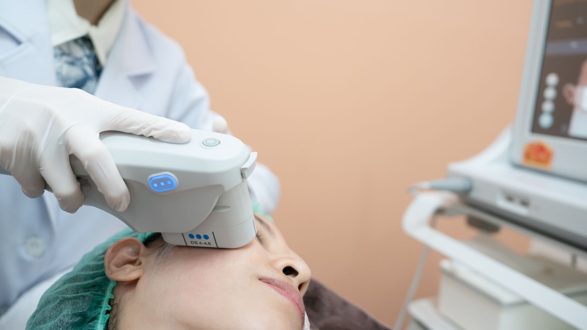 Todo sobre Ultherapy: ¿Qué es y por qué elegir este tratamiento?