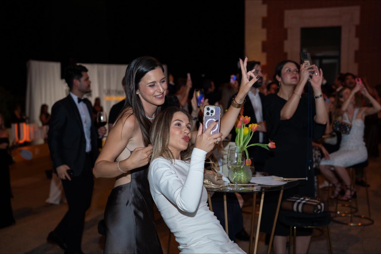 noche mágica y muy divertida de fiesta
